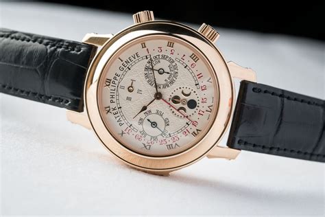 SIGNED PATEK PHILIPPE, GENEVE, SKY MOON 